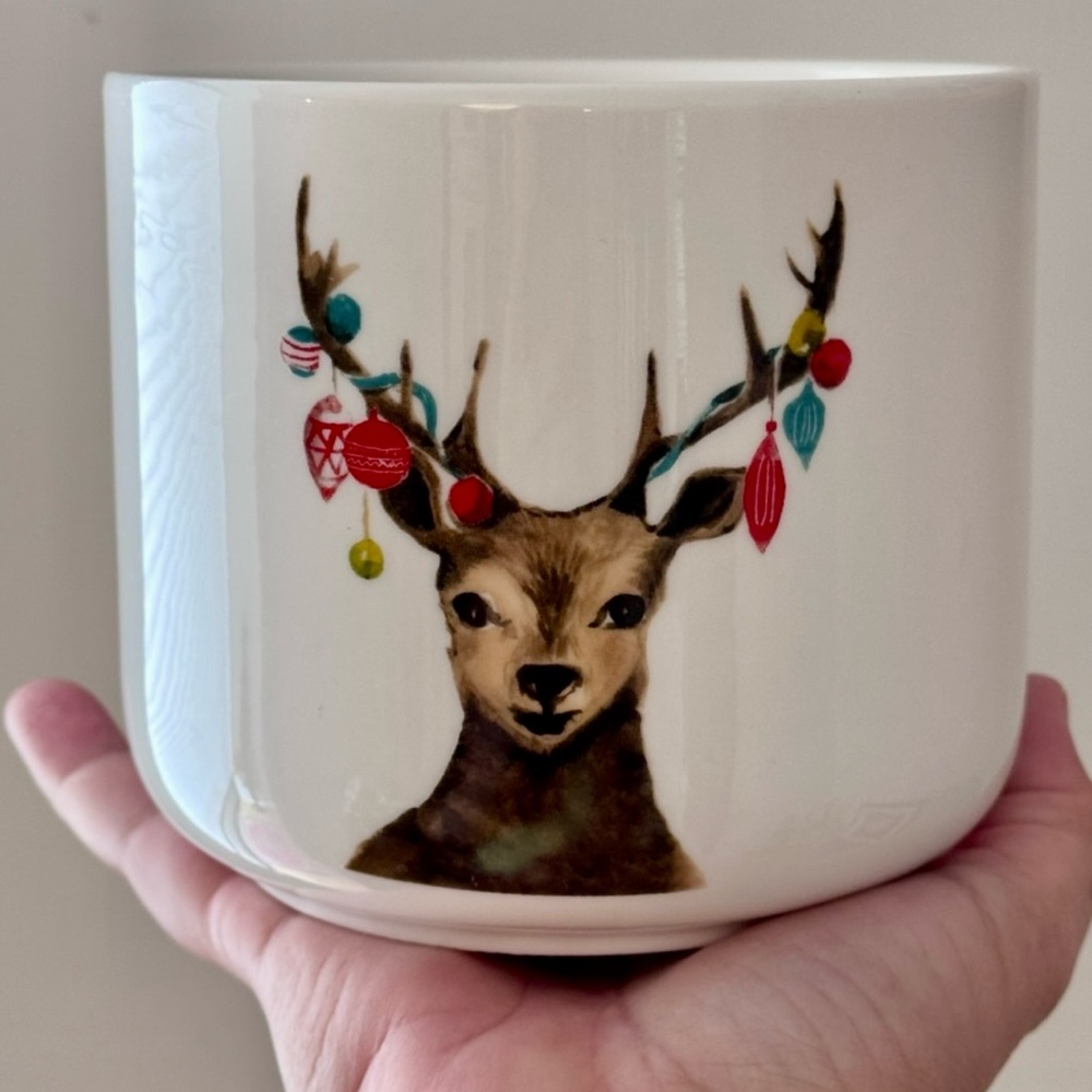 Ciroa Festive Porcelain Bowl …Designed in Australia